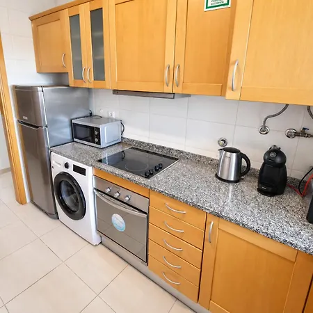 Apartamento T1 Da Rocha/varandas Do Sol 3