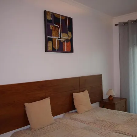 T1 Da Rocha/varandas Do Sol 3