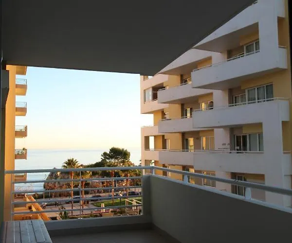 T1 Da Rocha/varandas Do Sol 3 Appartement