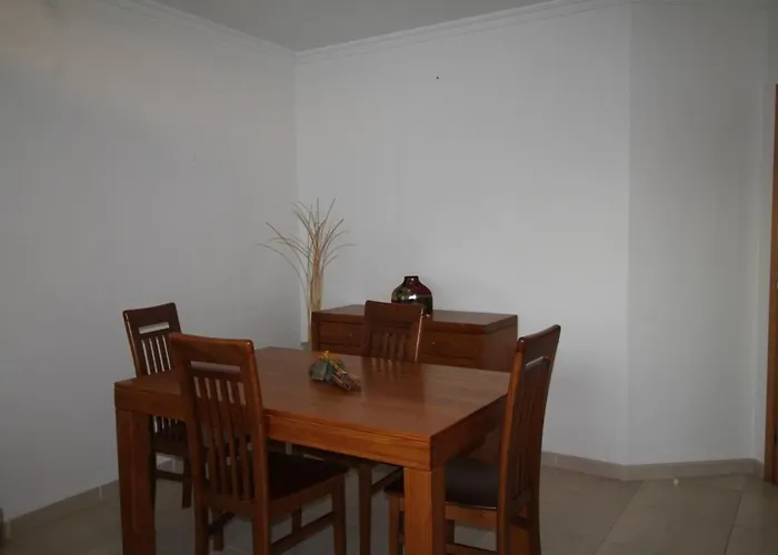T1 Da Rocha/varandas Do Sol 3 Appartement